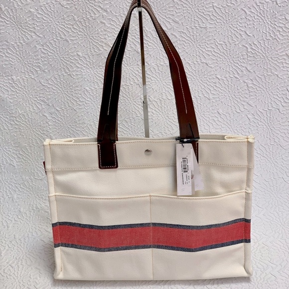 🚨SOLD🚨MLB WHITE DOONEY & BOURKE RED SOX TOTE - Picture 8 of 14